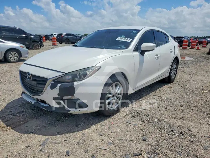 2016 Mazda 3 фото