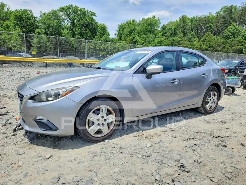 2016 Mazda 3 фото