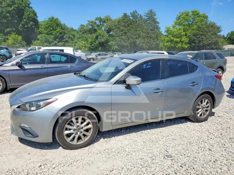 2016 Mazda 3 фото