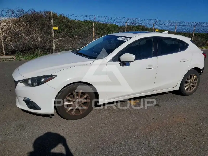2016 Mazda 3 фото