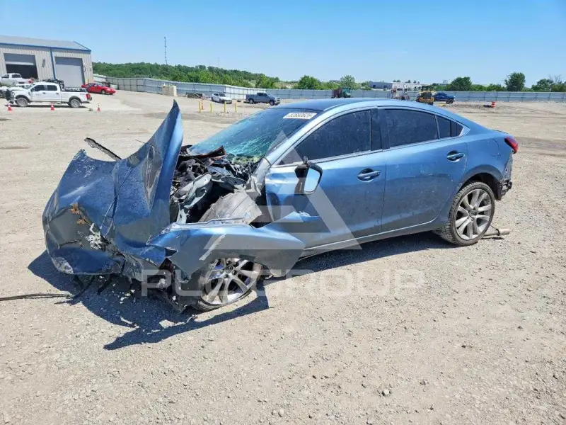 2016 Mazda 6 photo