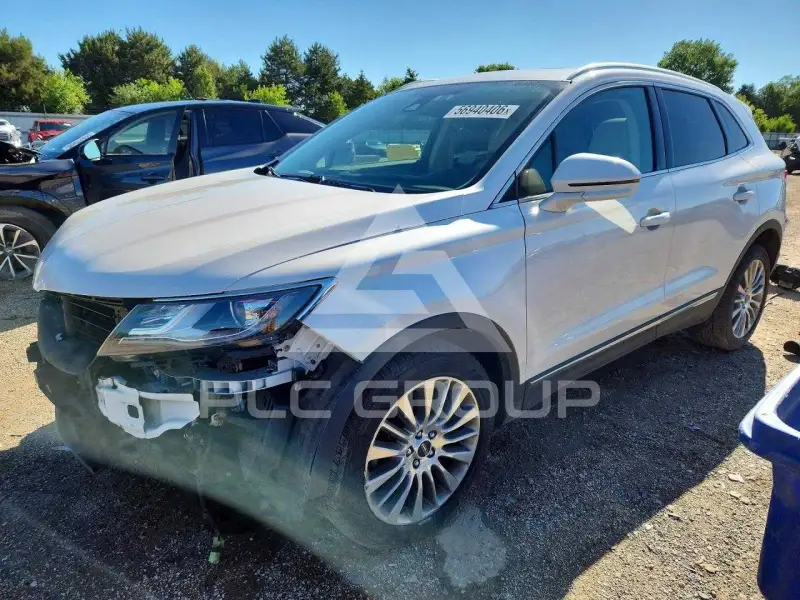 2016 Lincoln MKC photo