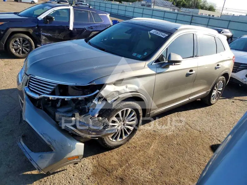 2016 Lincoln MKX photo