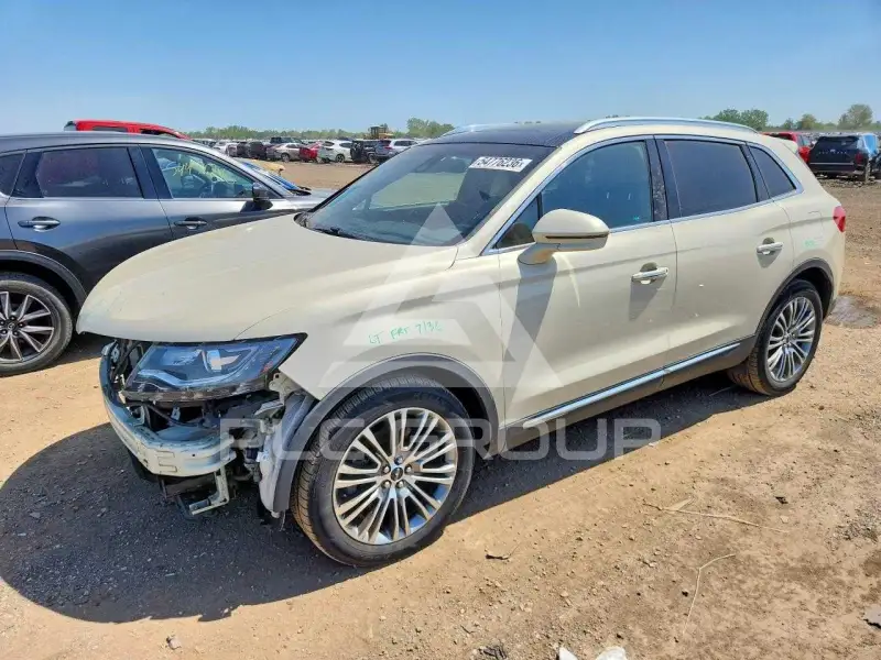 2016 Lincoln MKX photo