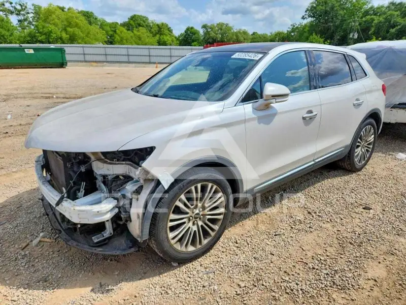 2016 Lincoln MKX photo