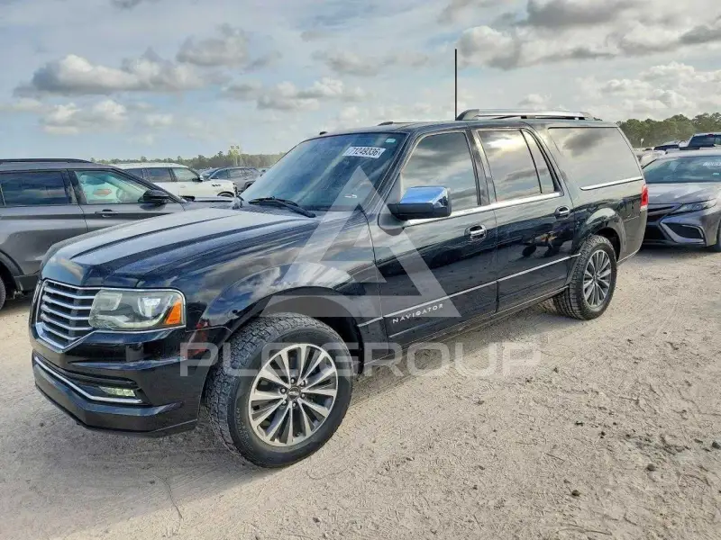 2016 Lincoln NAVIGATOR photo