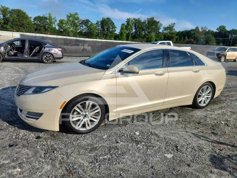 2016 Lincoln MKZ photo