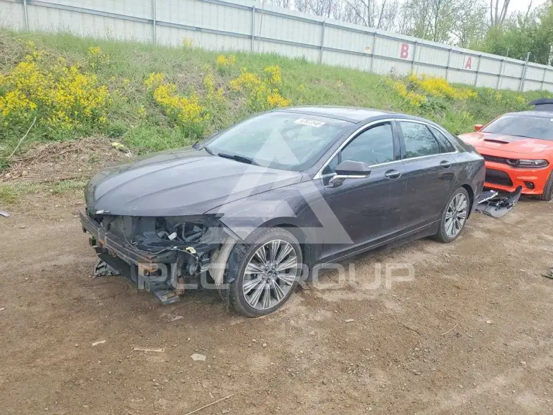 2016 Lincoln MKZ photo