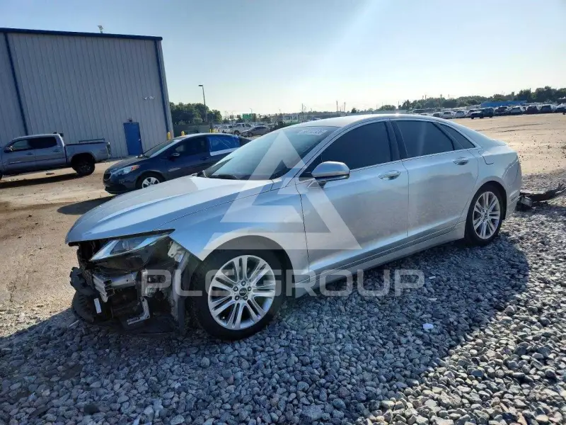2016 Lincoln MKZ photo