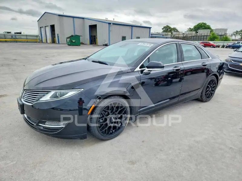 2016 Lincoln MKZ photo