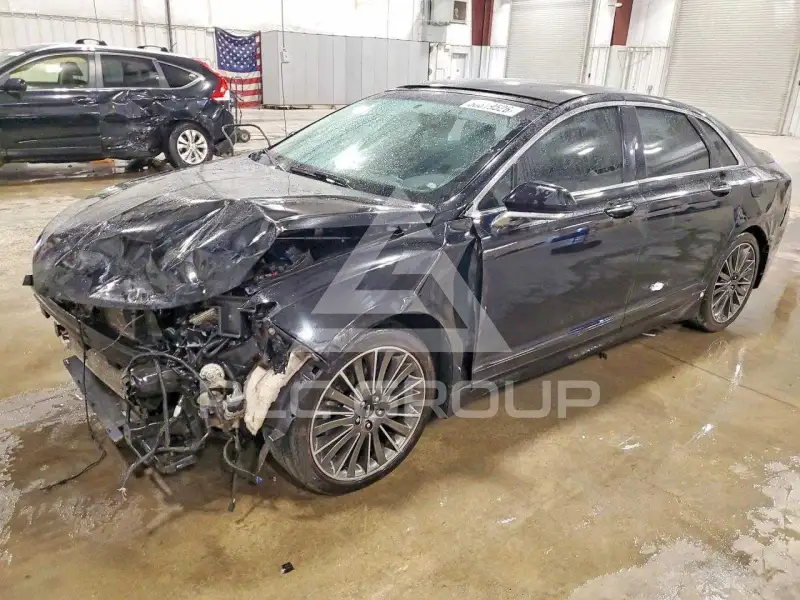 2016 Lincoln MKZ photo