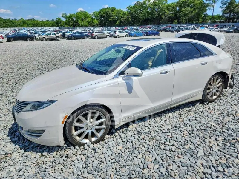 2016 Lincoln MKZ photo