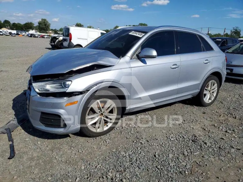 2016 Audi Q3 фото