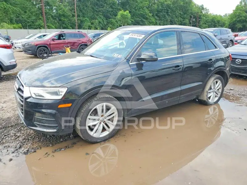 2016 Audi Q3 фото