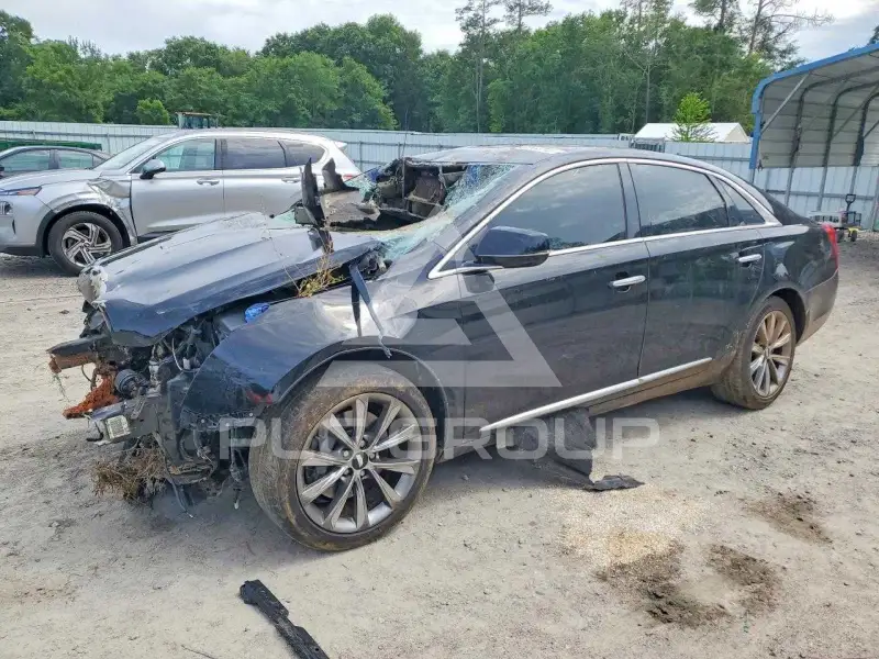 2016 Cadillac XTS photo