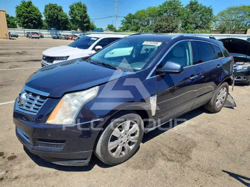 2016 Cadillac SRX фото