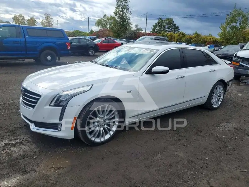 2016 Cadillac CT6 photo