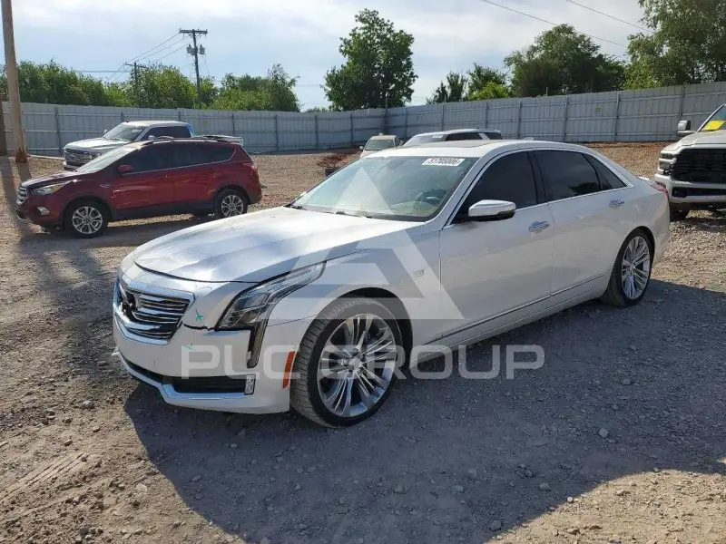 2016 Cadillac CT6 photo