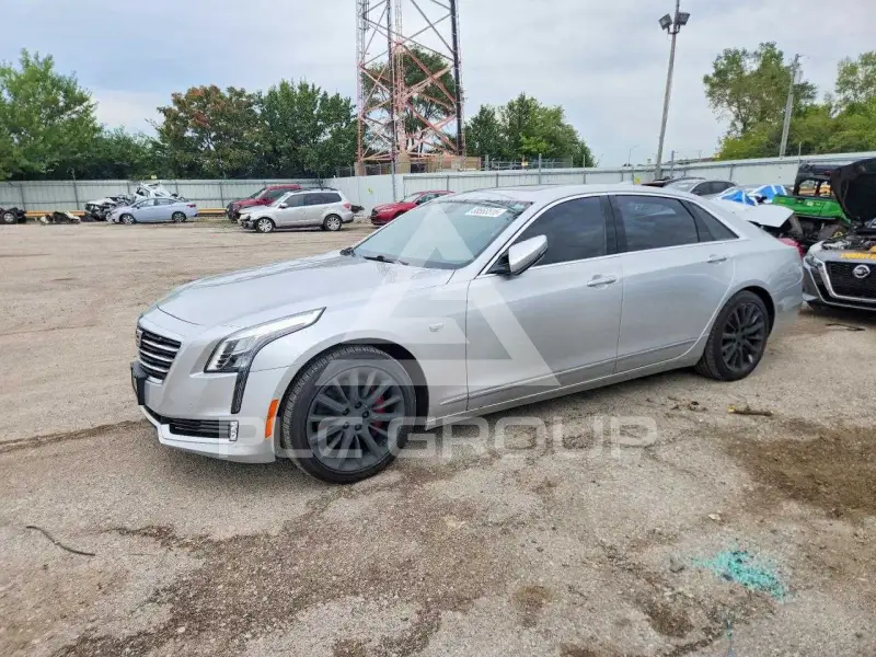 2016 Cadillac CT6 photo