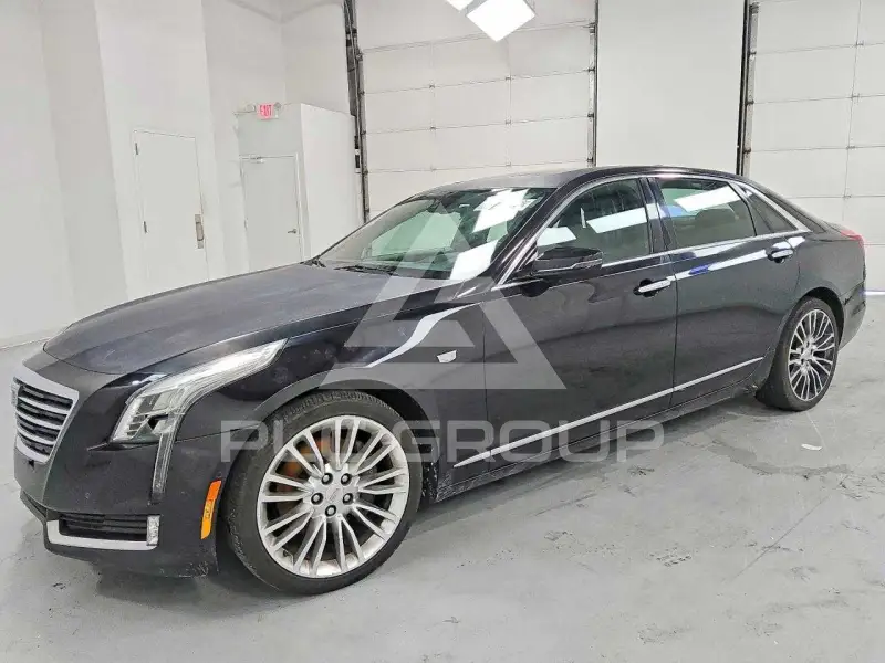 2016 Cadillac CT6 photo