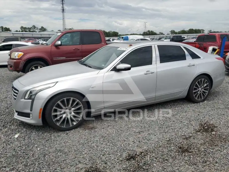 2016 Cadillac CT6 photo