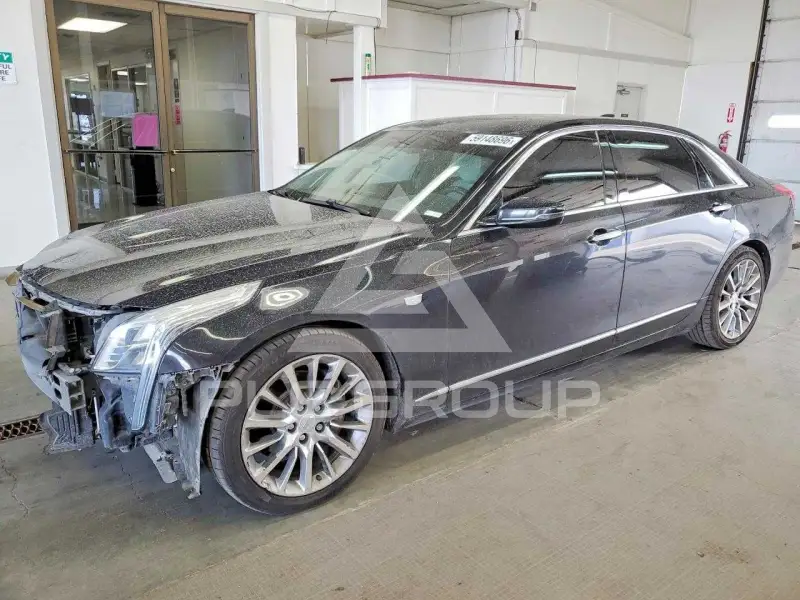 2016 Cadillac CT6 photo