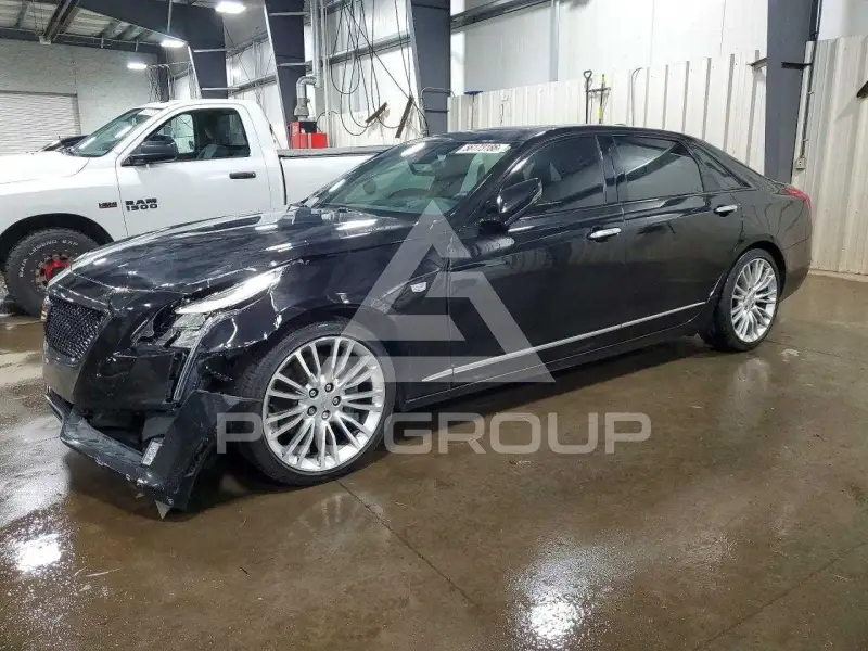 2016 Cadillac CT6 photo