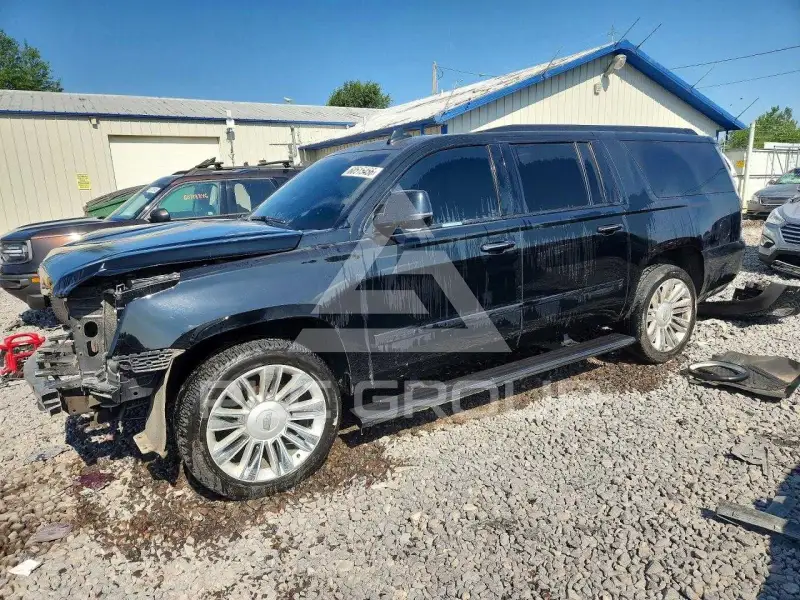 2016 Cadillac ESCALADE photo