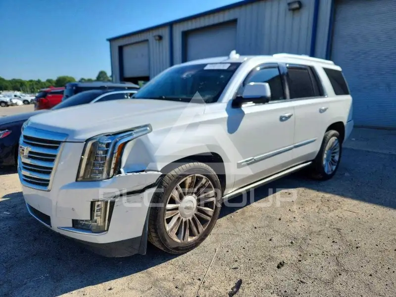 2016 Cadillac ESCALADE photo