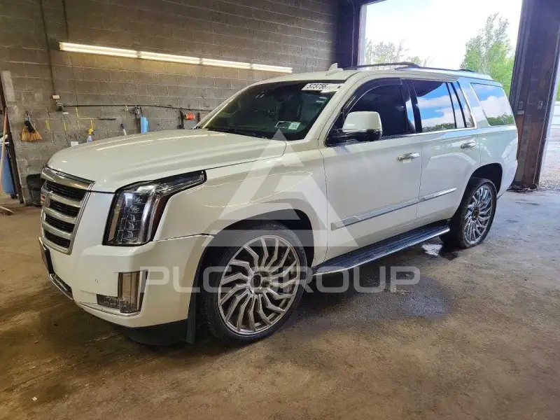 2016 Cadillac ESCALADE photo