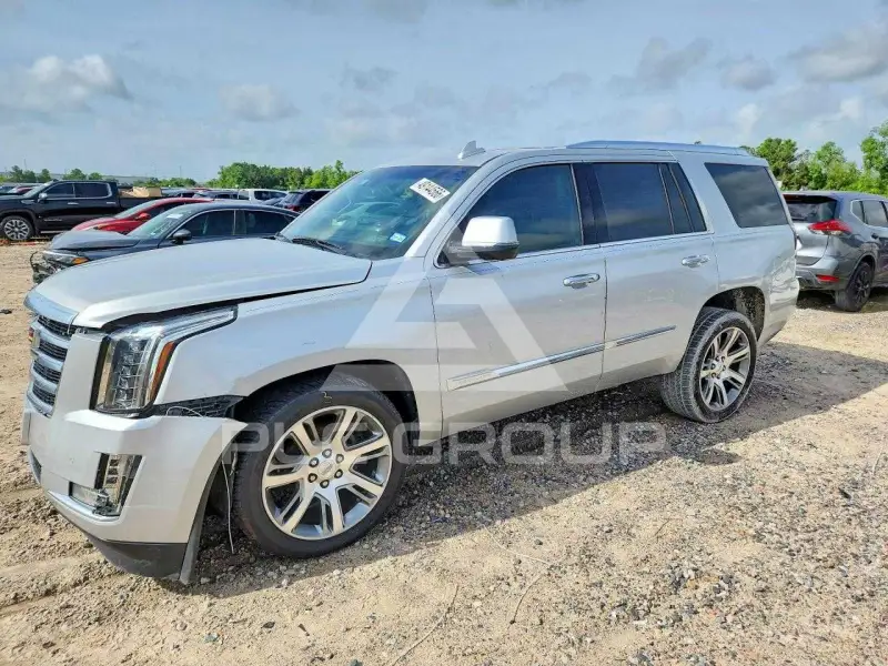 2016 Cadillac ESCALADE photo