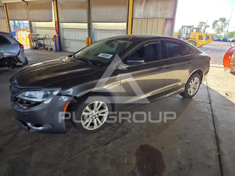 2016 Chrysler 200 фото