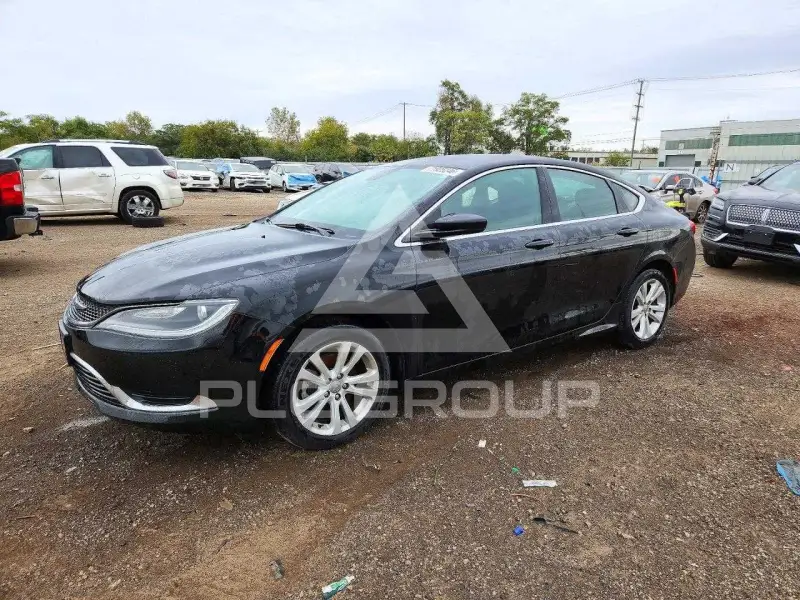 2016 Chrysler 200 photo