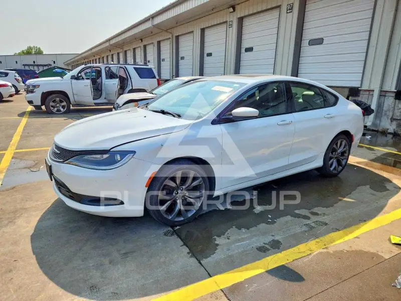 2016 Chrysler 200 фото