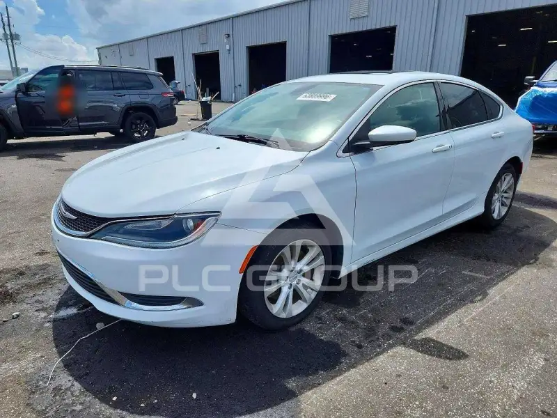 2016 Chrysler 200 фото