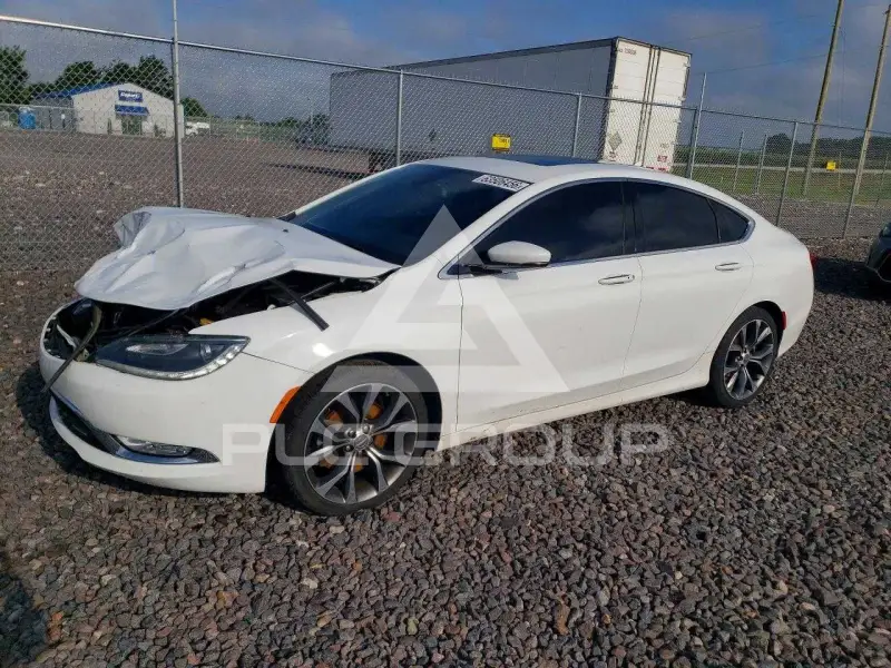 2016 Chrysler 200 фото