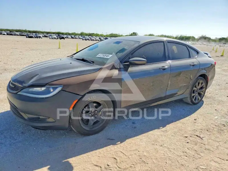 2016 Chrysler 200 photo