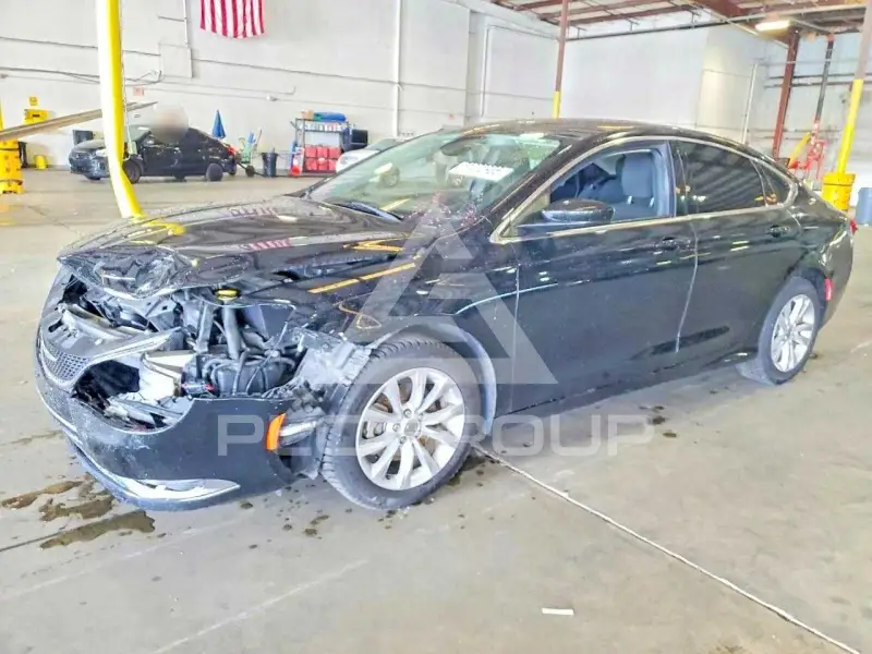 2016 Chrysler 200 фото