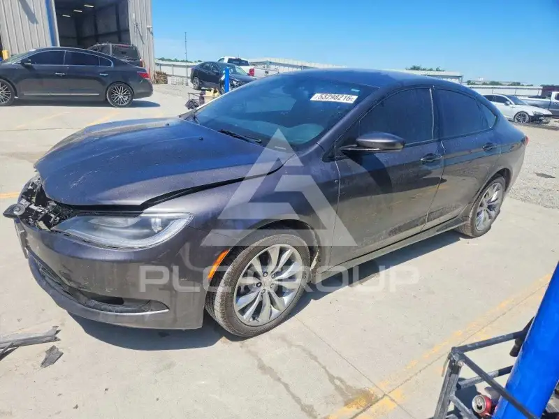 2016 Chrysler 200 фото