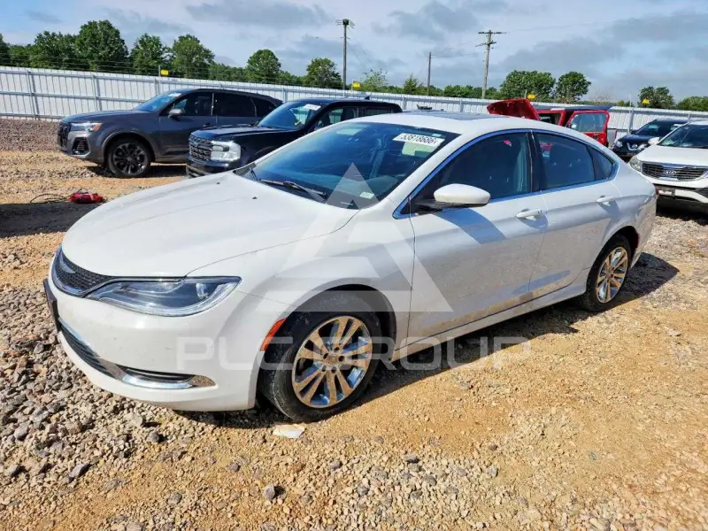 2016 Chrysler 200 фото