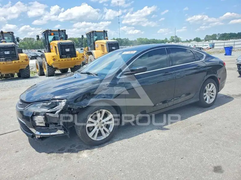 2016 Chrysler 200 photo
