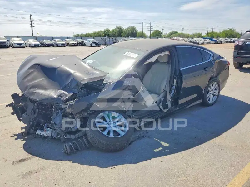 2016 Chrysler 200 фото