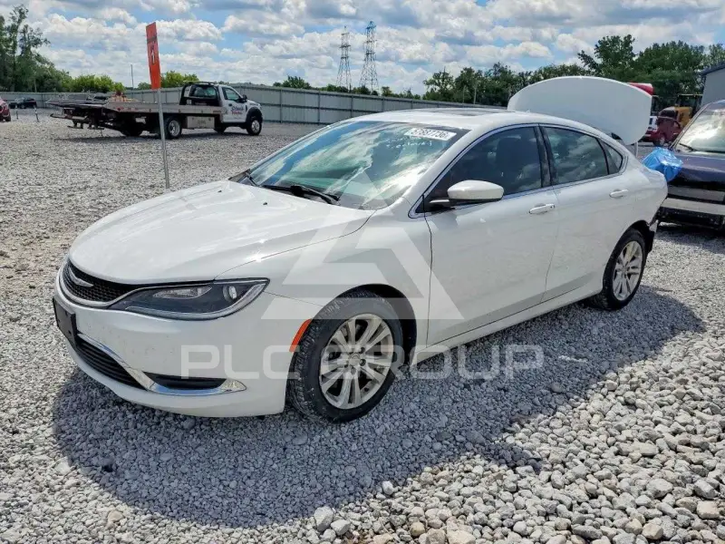 2016 Chrysler 200 фото