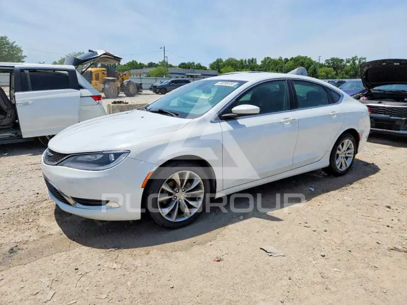 2016 Chrysler 200 фото
