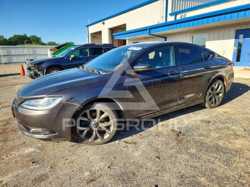 2016 Chrysler 200 фото