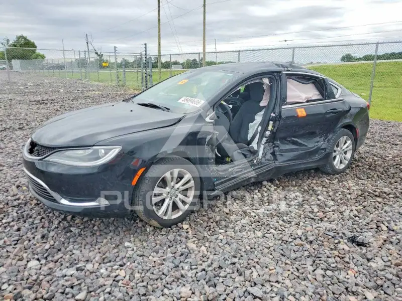 2016 Chrysler 200 photo