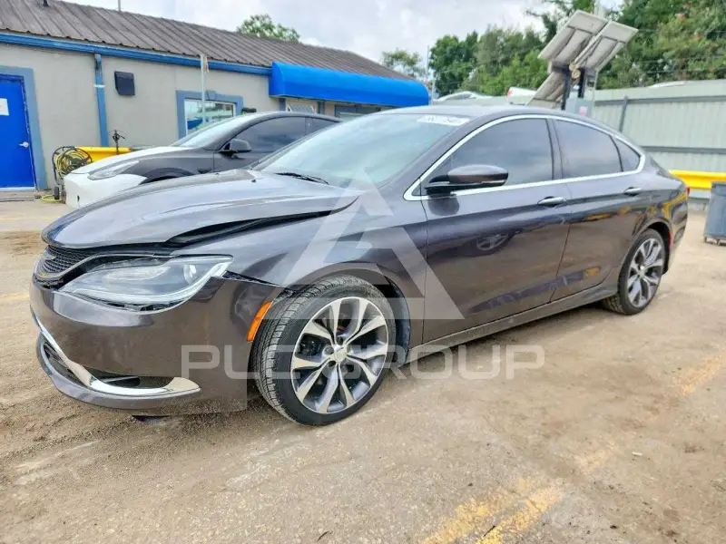 2016 Chrysler 200 фото