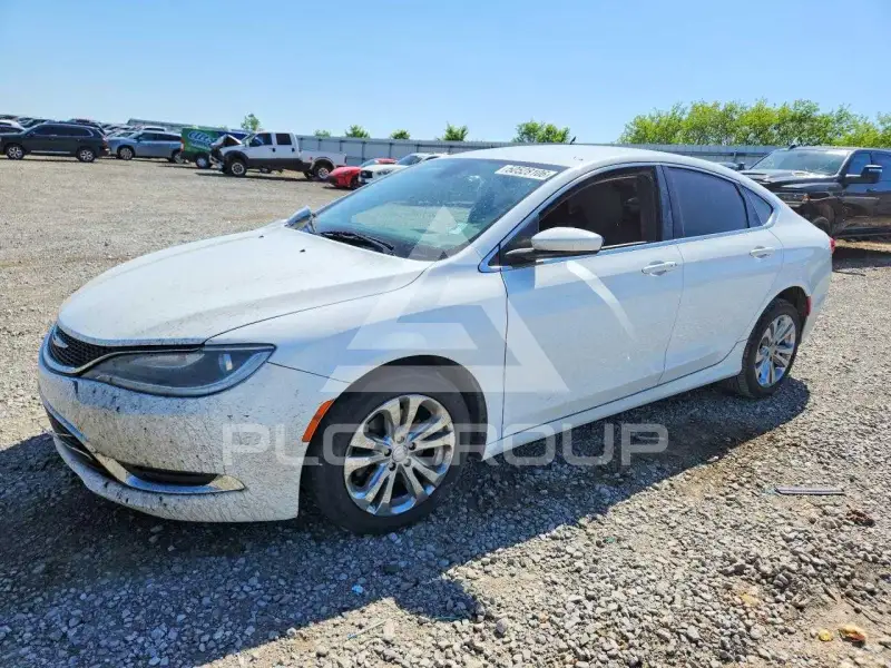 2016 Chrysler 200 фото