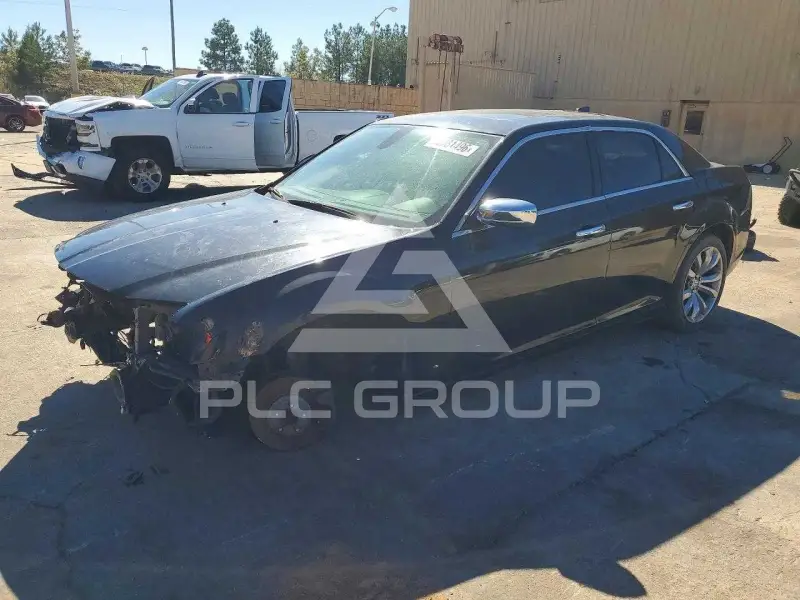 2016 Chrysler 300 фото