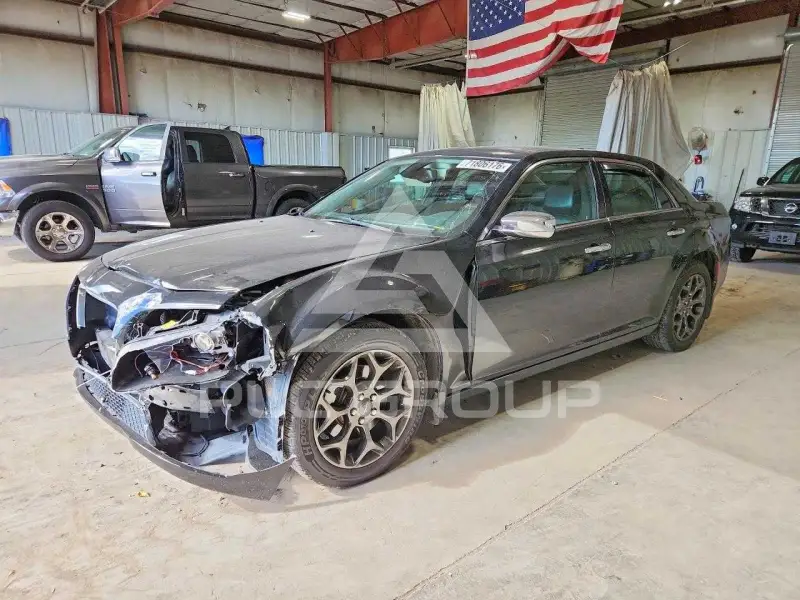 2016 Chrysler 300 фото